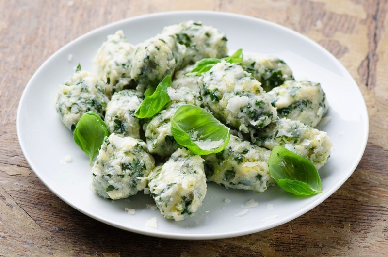 Картофельные ньокки с курицей