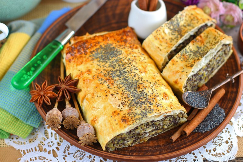 Маковый рулет штрудель ко