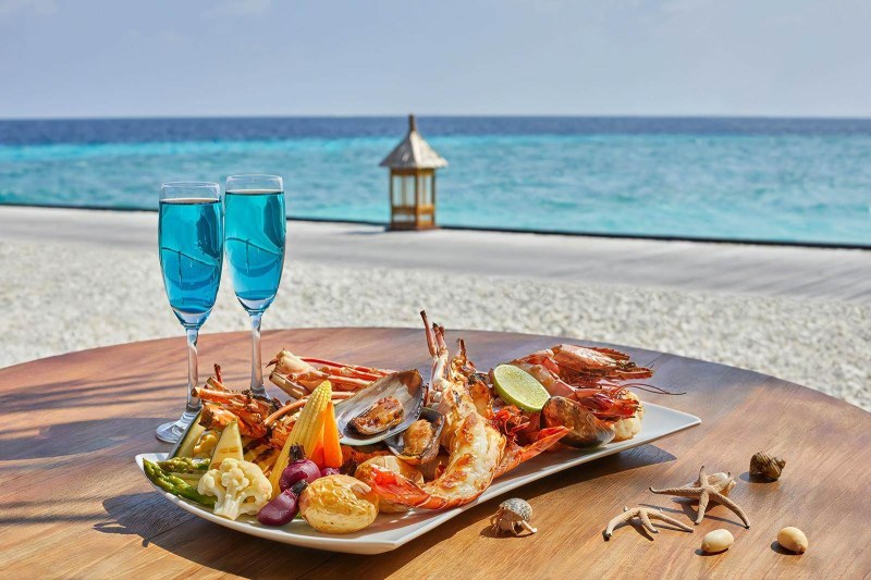 Taj Coral Reef Resort Spa 5 Мальдивы