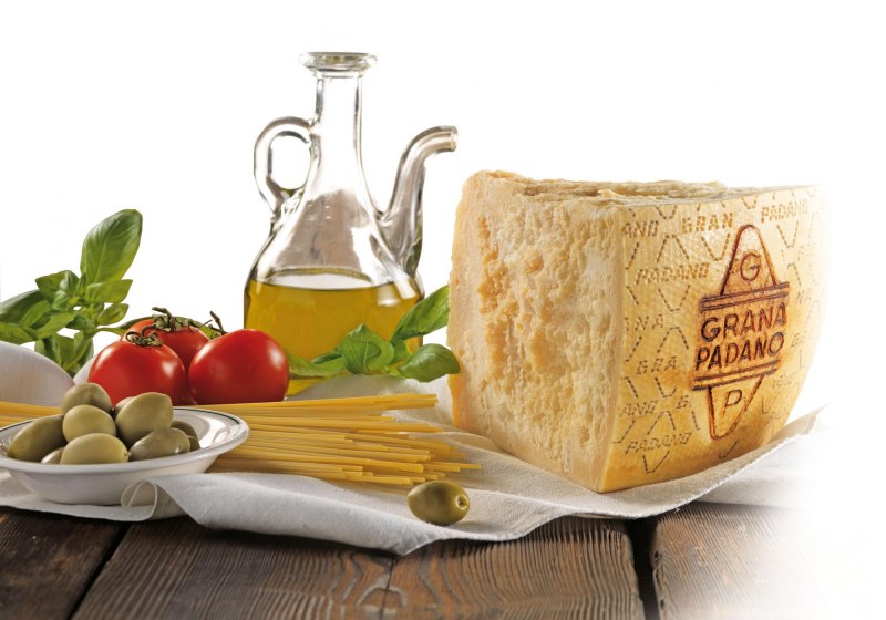 Сыр Parmigiano Reggiano Ferrari
