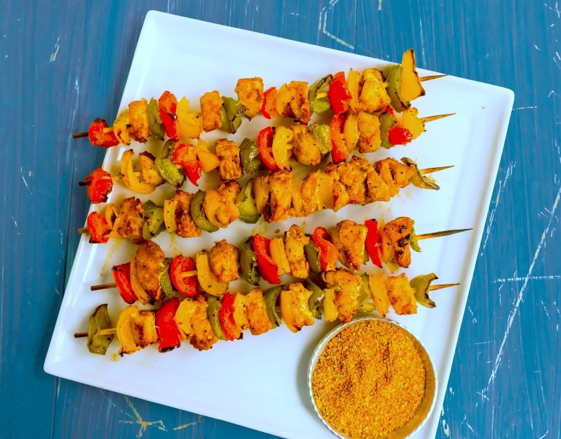 Канапе Фета маслины черри
