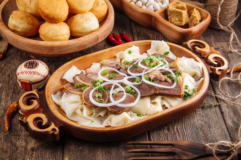 Иссык Кульский бешбармак