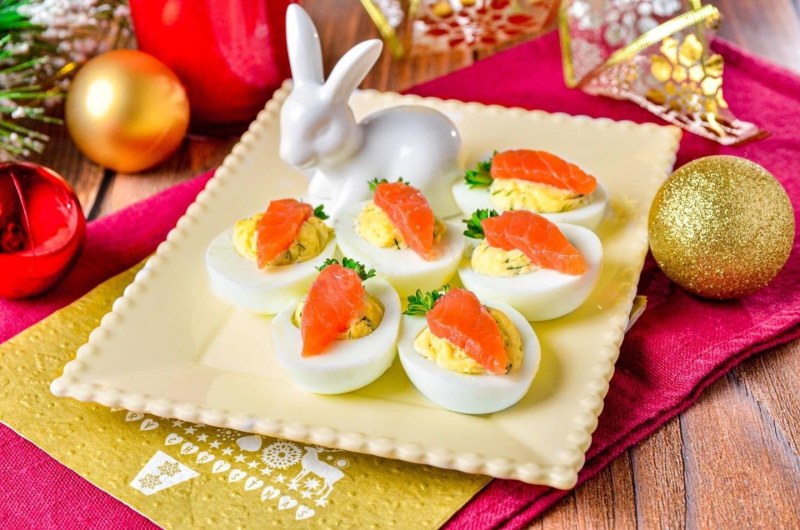 Канапе Фета маслины черри