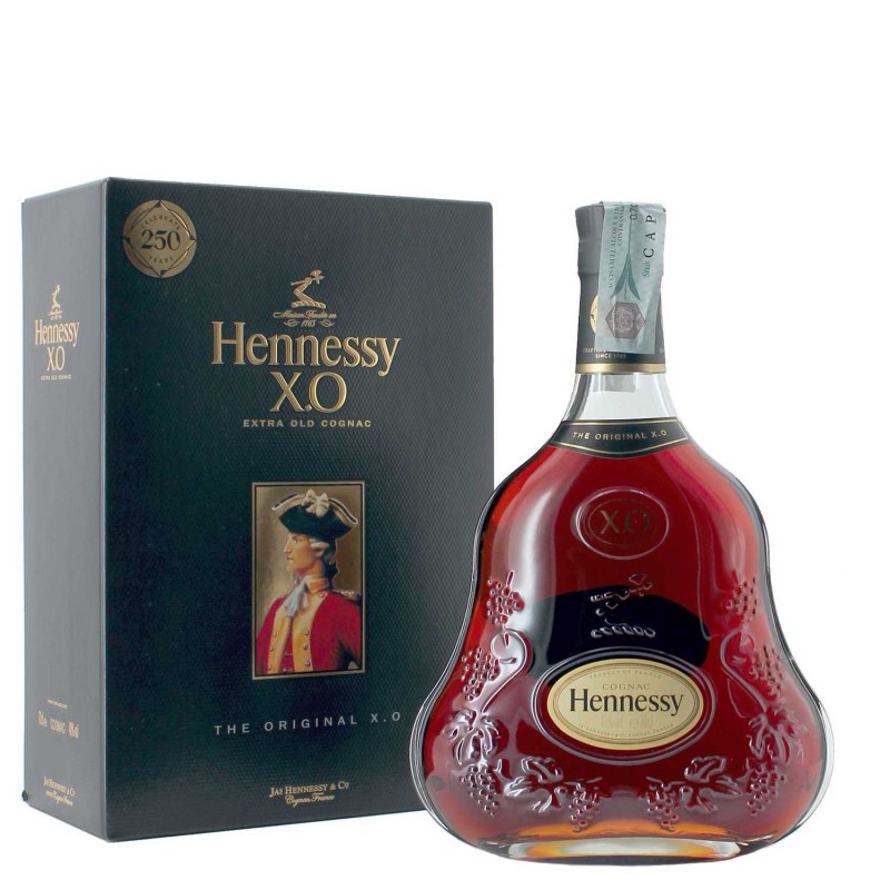 Коньяк "Hennessy" v.s, 50cl