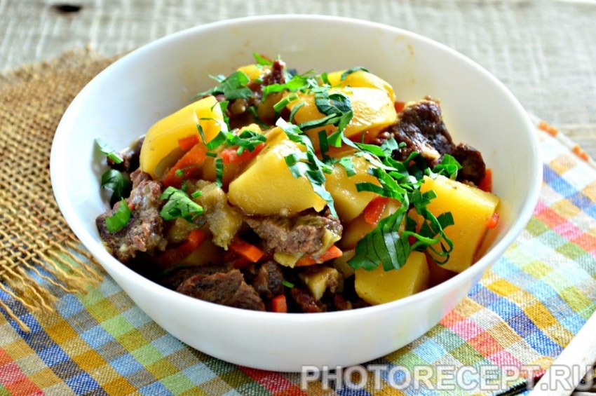 Тушеная картошка с овощами фото