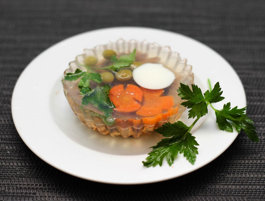 Куриное заливное