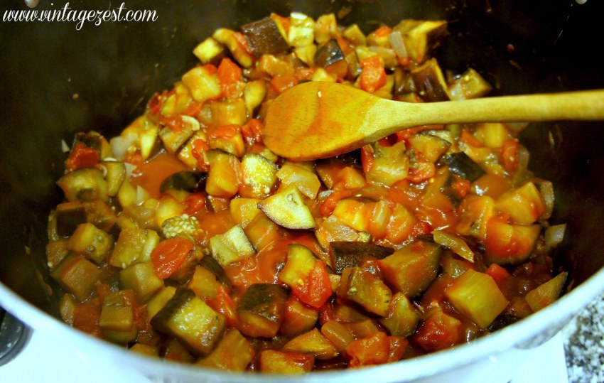 Овощное рагу с кабачками и картошкой