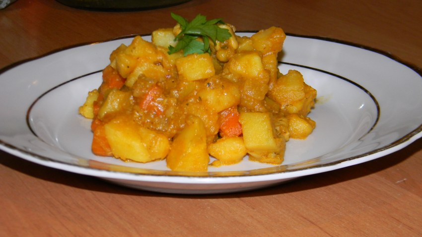 Овощное рагу с кабачками
