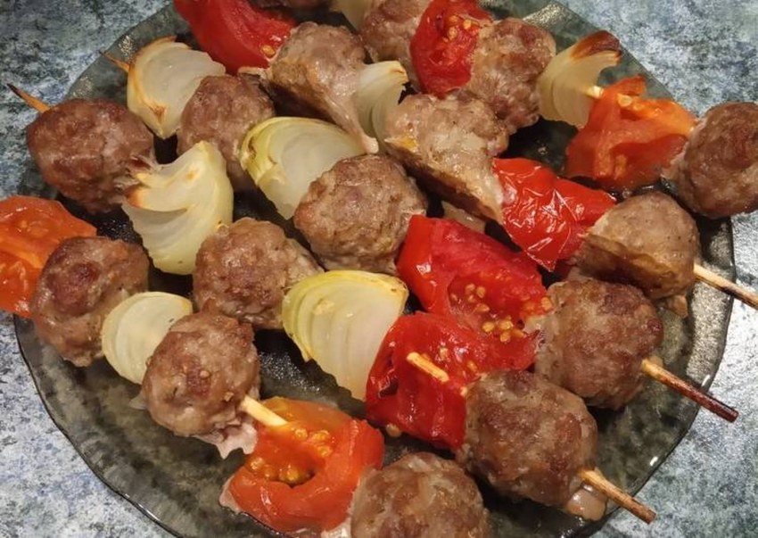 Шашлык из свинины на гриле