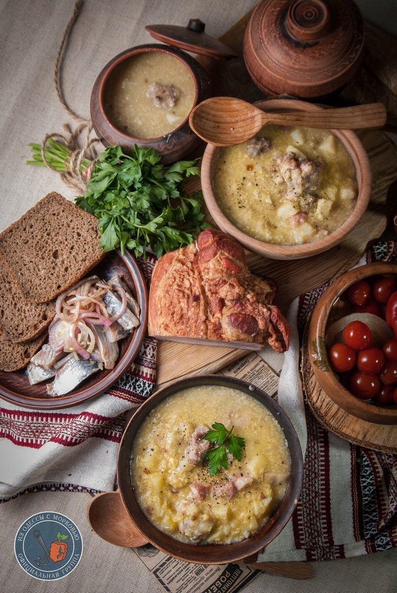 Пельмени с водочкой