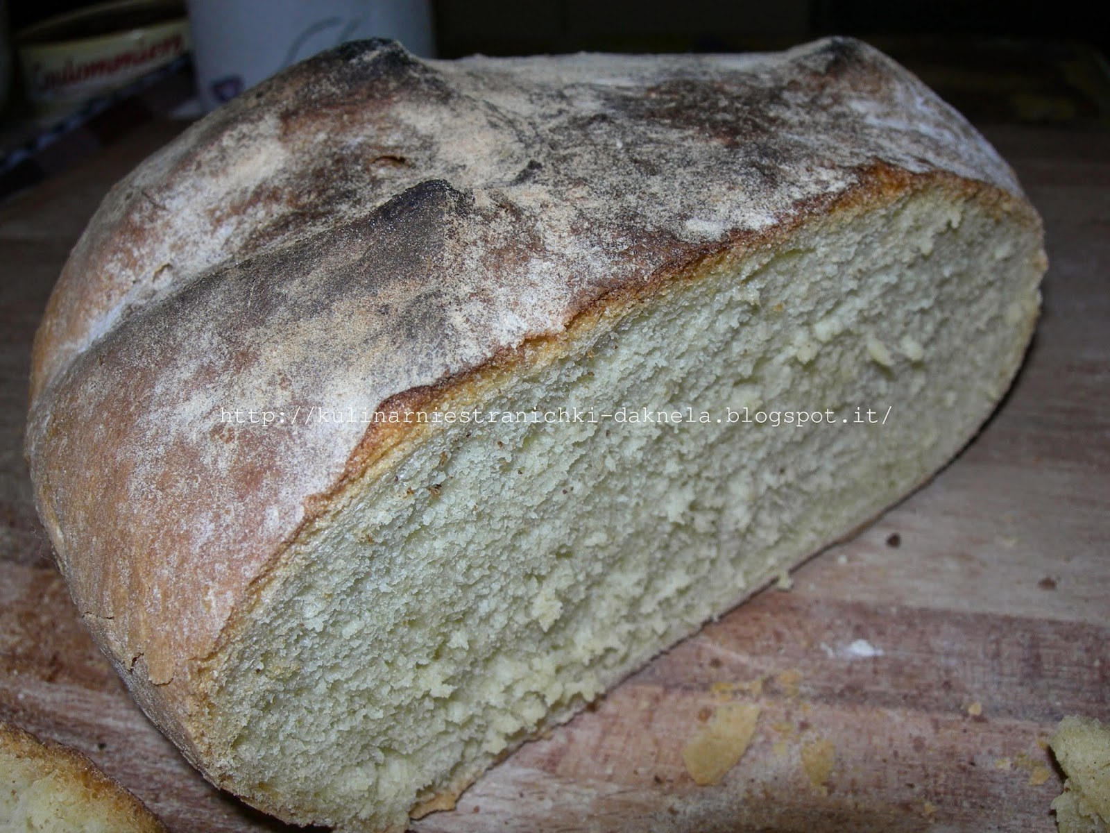 Хлеб без дрожжей рецепты с фото. Хлеб Каразау. Чиабатта ржано пшеничная. Сардинский хлеб. Ржано-пшеничный хлеб ржано-пшеничный хлеб.