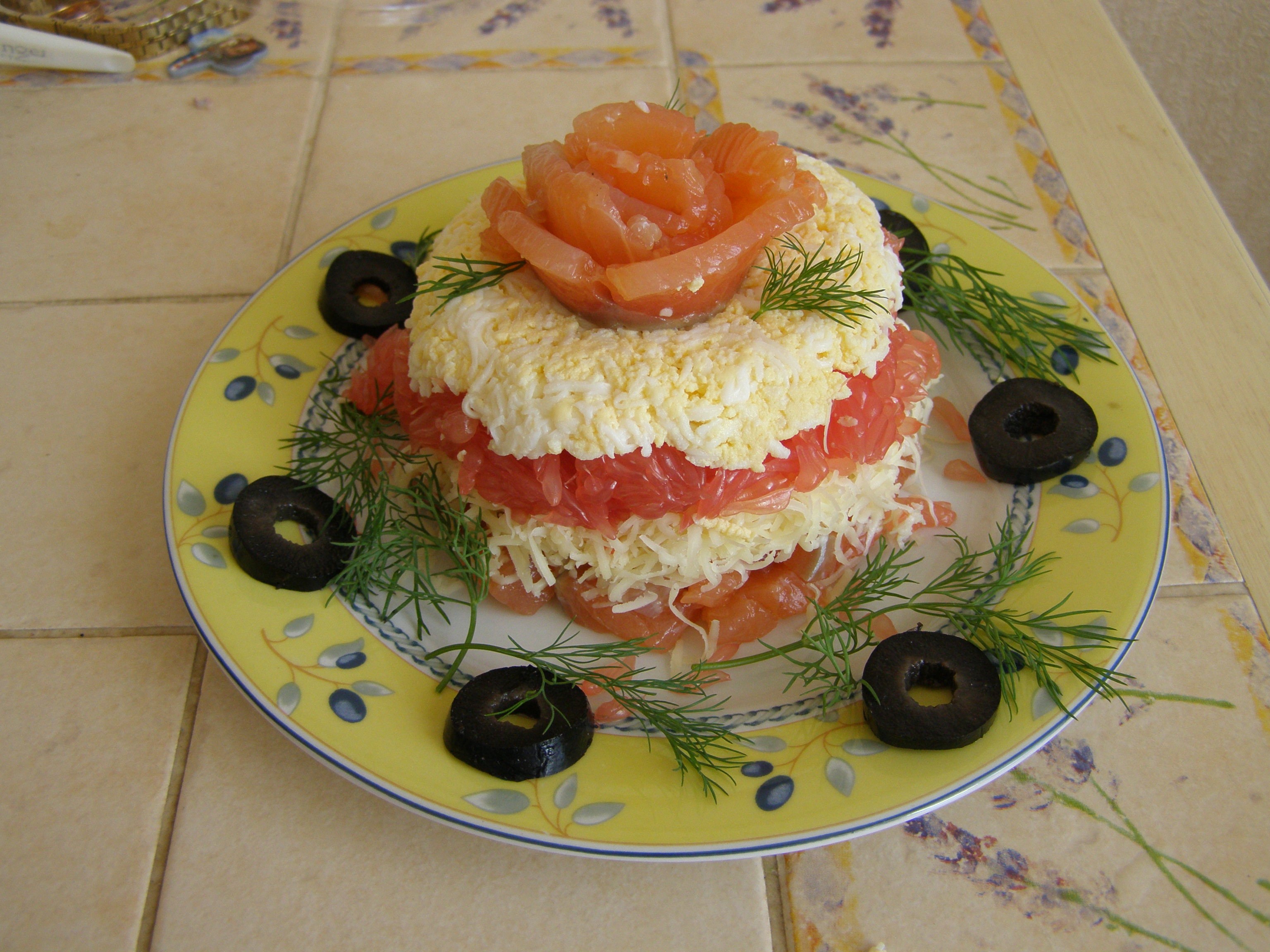 Салат из соленой семги рецепт с фото пошагово