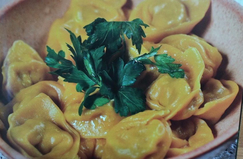 Книга Уральская кухня