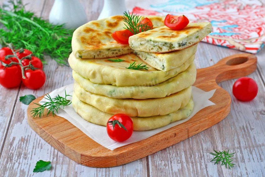Сырная лепешка