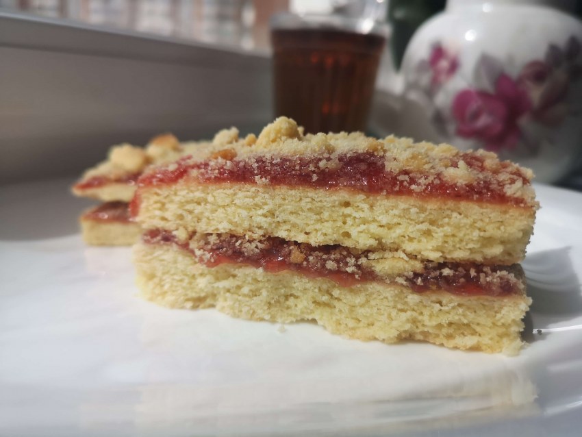 Печенье с вареньем и крошкой