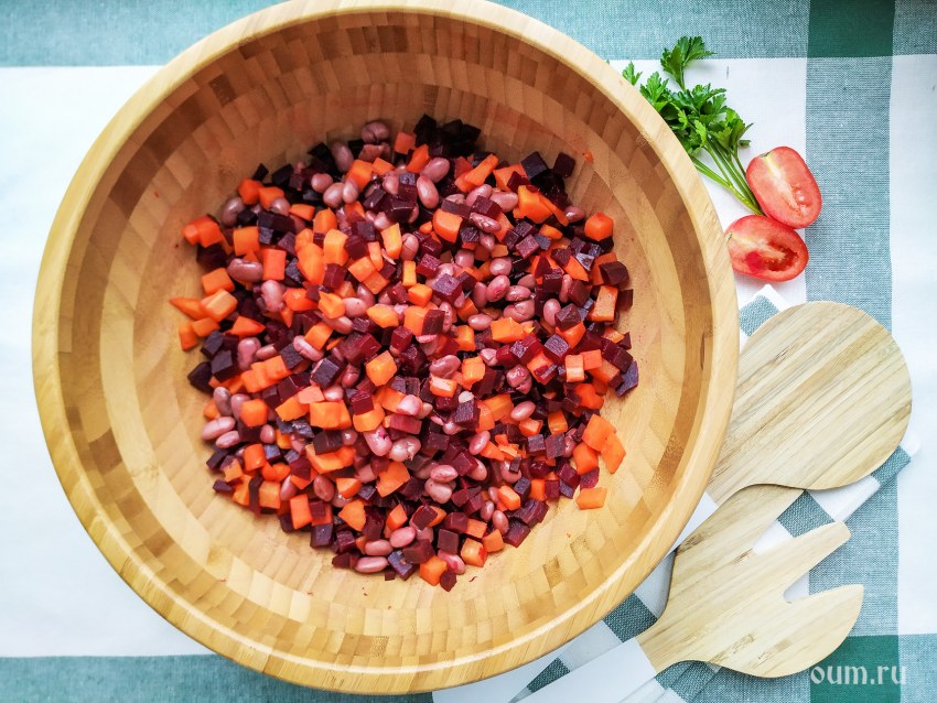Винегрет с фасолью и грибами