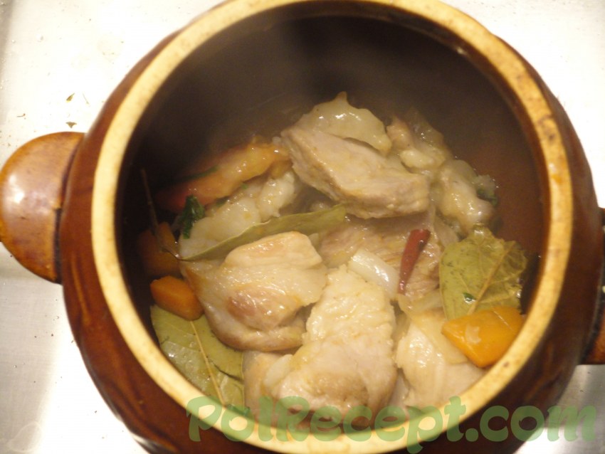 Перловая каша в горшочке