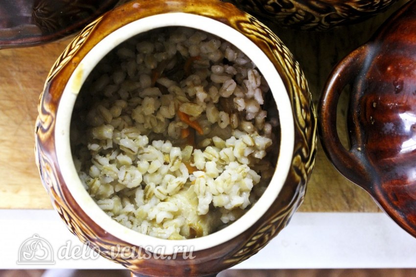Перловая каша в горшке