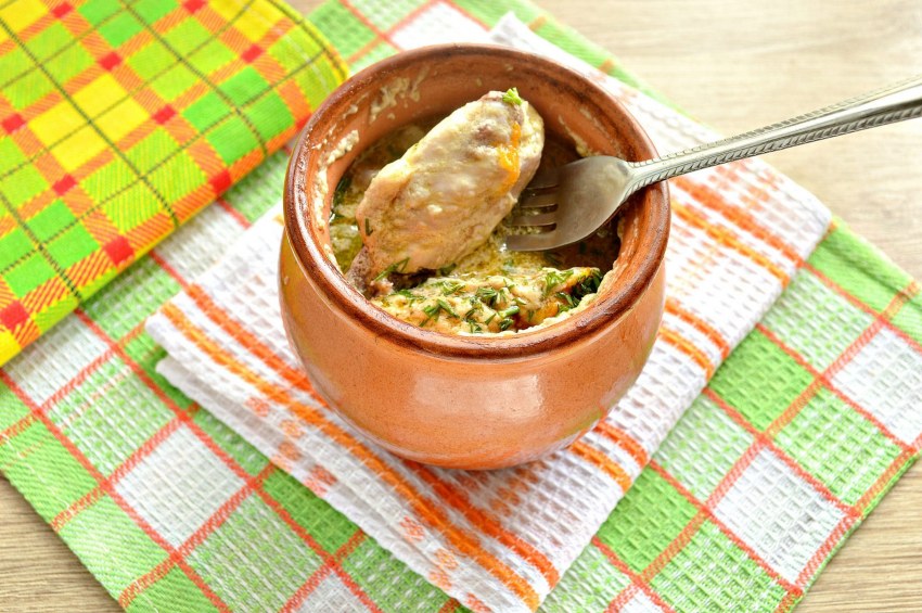 Гречка по-купечески в горшочках