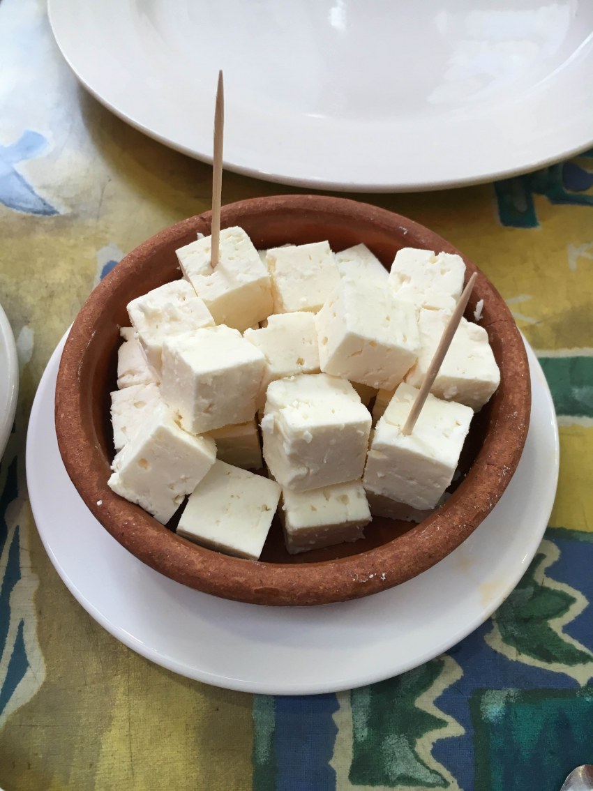 Хлеб с сыром Фета
