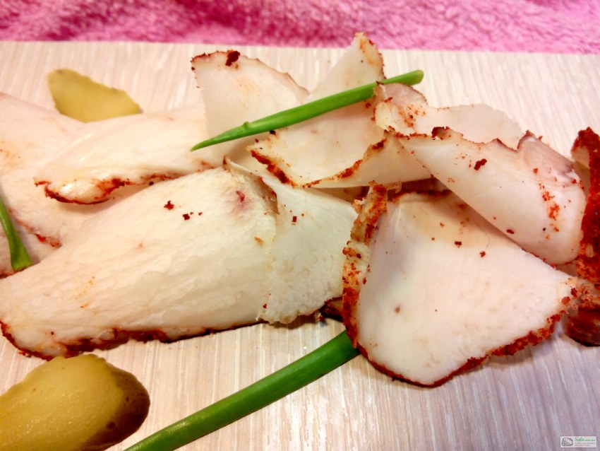 Сало с прослойкой мяса