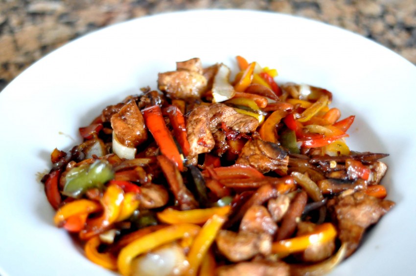 Плов с мясом и грибами