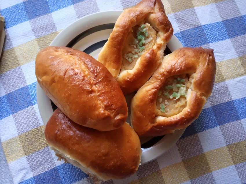 Пирожки жареные