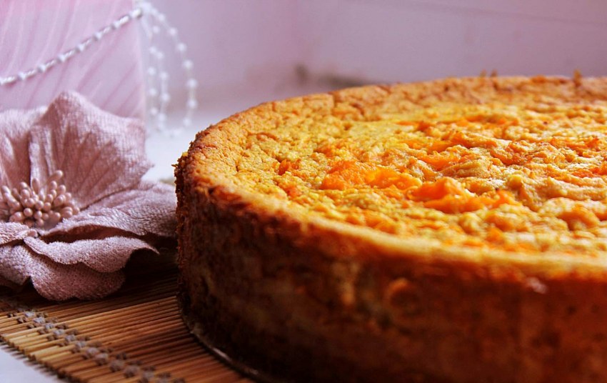 Кекс с изюмом классический