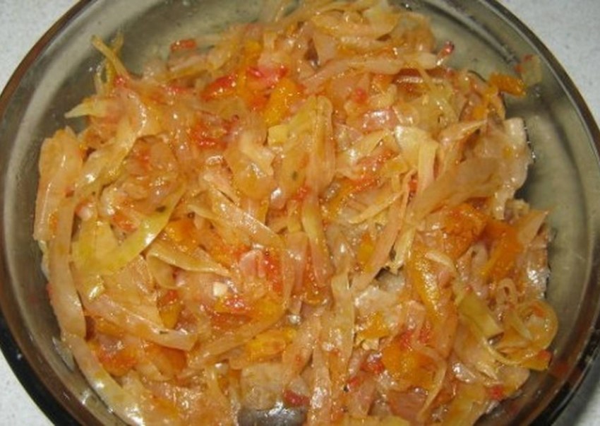 Пирожки с капустой и яйцом