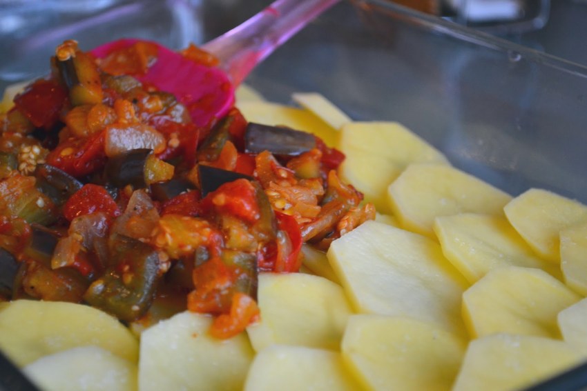 Картофельная запеканка мусака