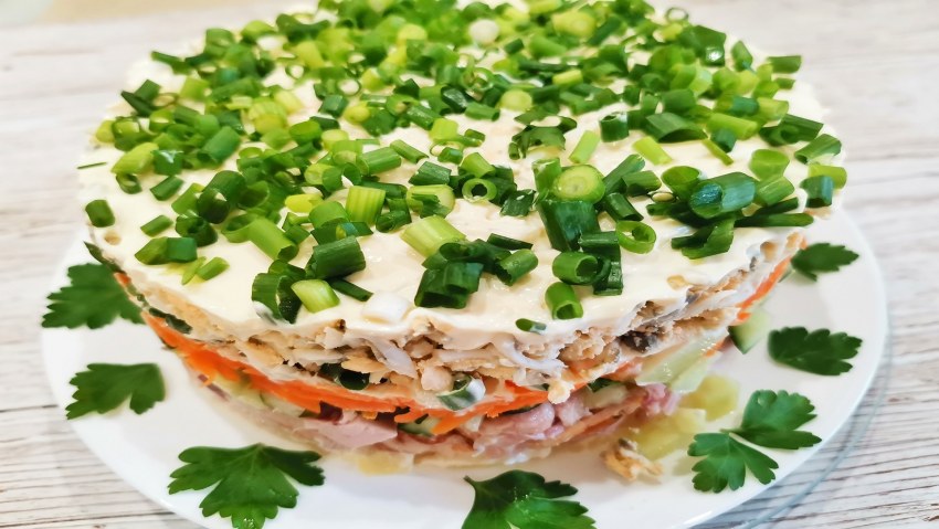 Салат с клюквой