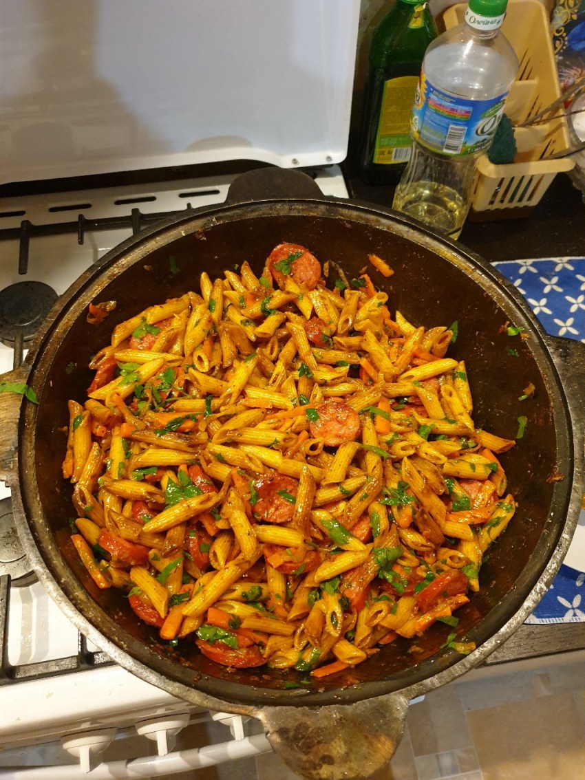 Мясо кабана в духовке с картошкой