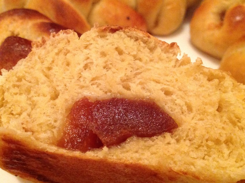 Булочки с джемом
