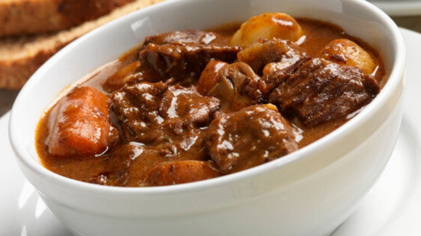Лосятина в мультиварке куском