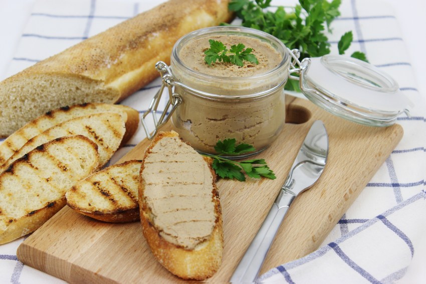 Печеночный рулет