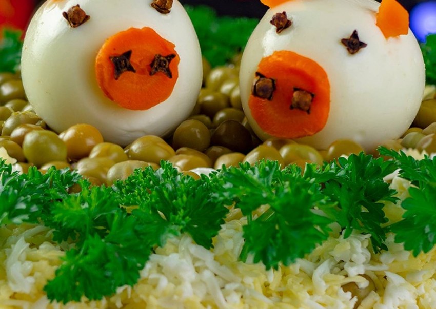 Пельмени с кальмарами и крабовыми палочками