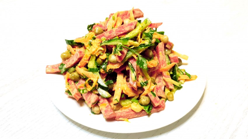 Салат копченая грудка корейская морковка кукуруза