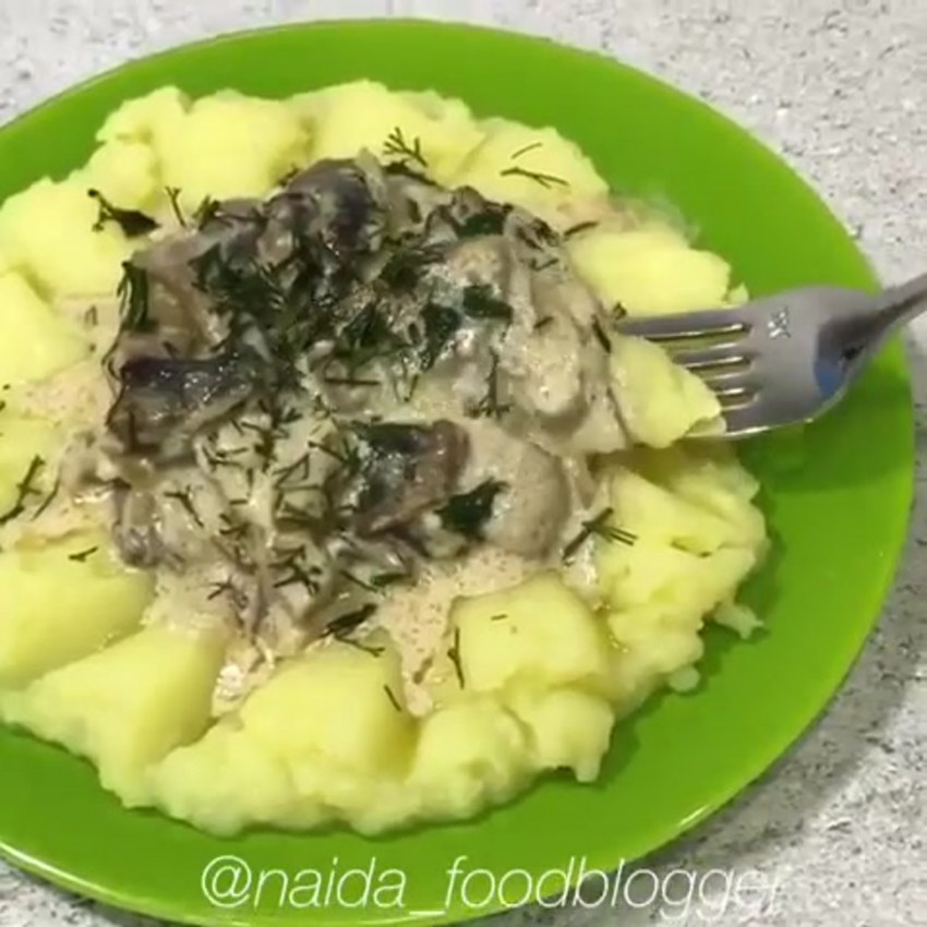 Сырно грибной суп пюре