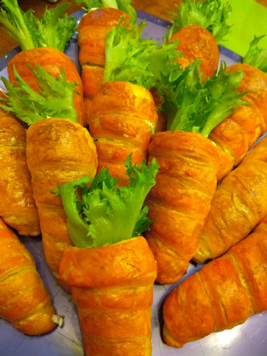 Слоеные трубочки с мясом