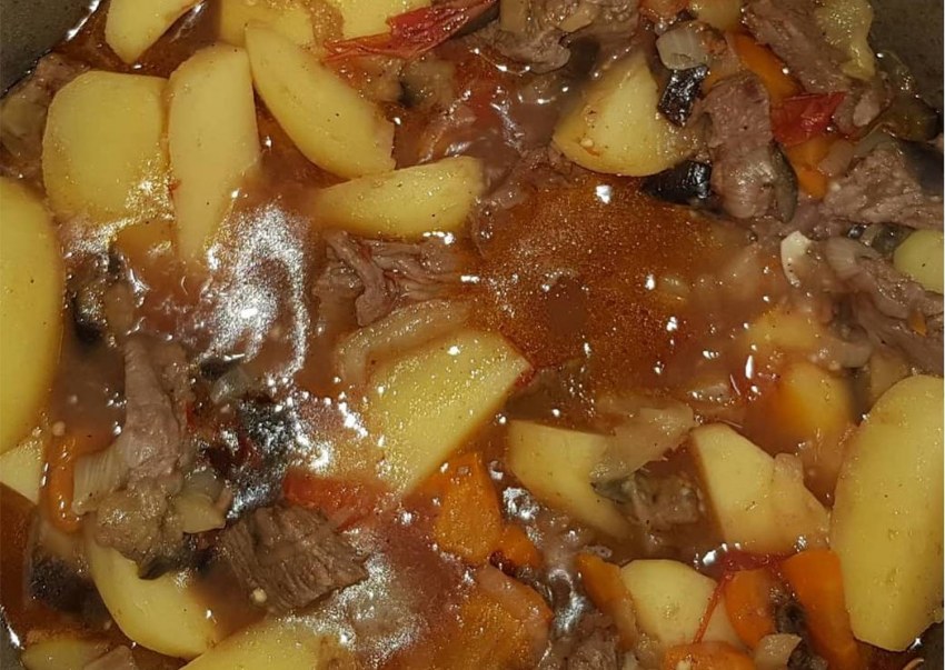 Куриная печенка с подливкой