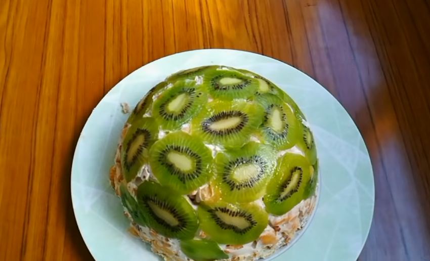 Блинный торт с вареной сгущенкой