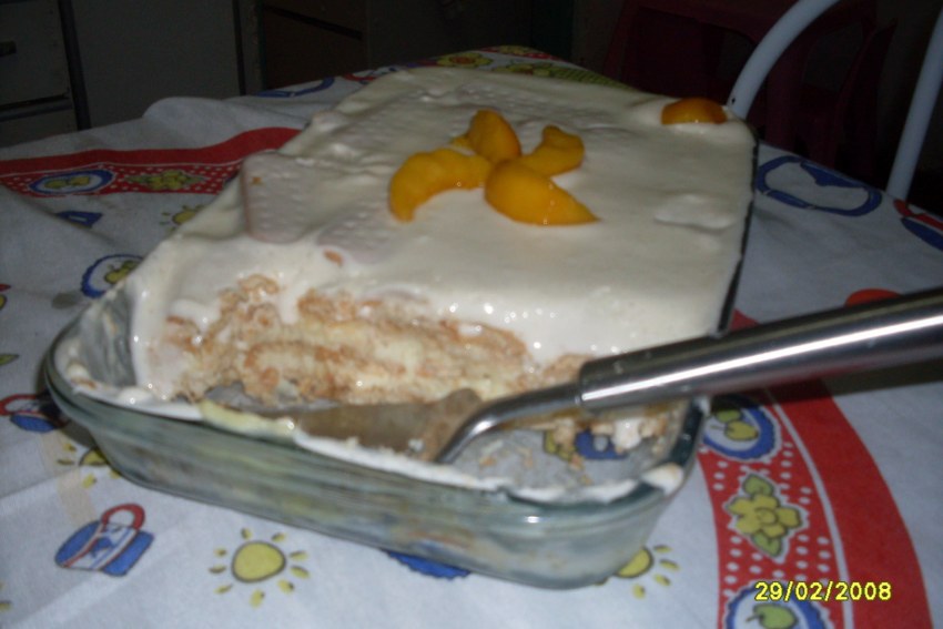 Торт с киви и рыбками