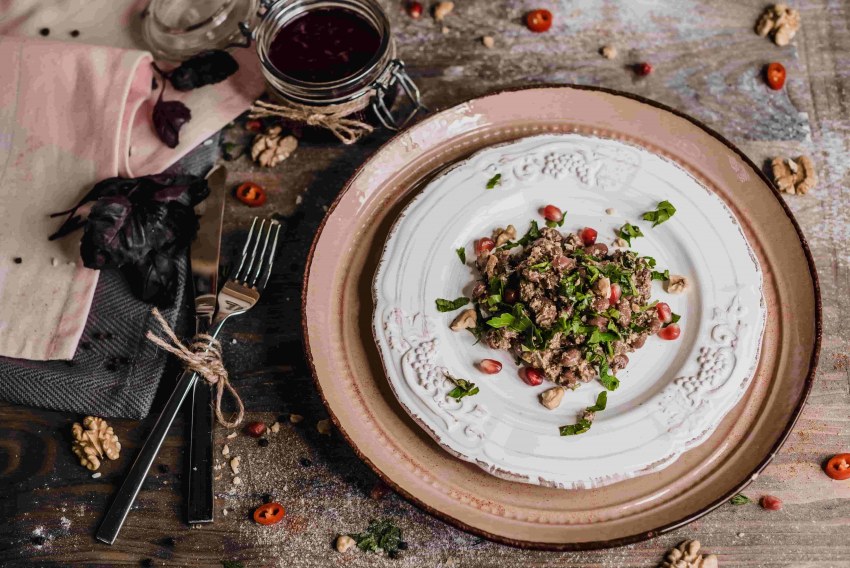 Лобио с грецкими орехами