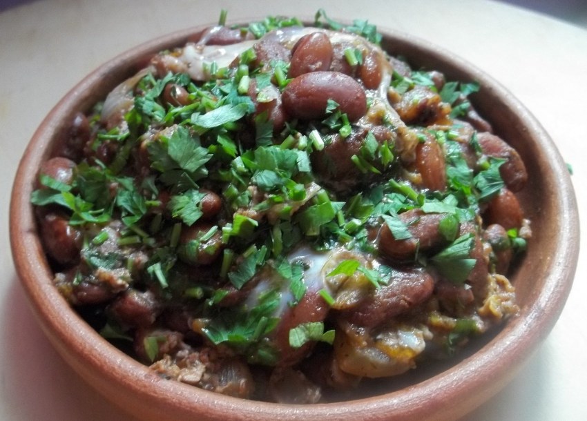 Лобио с грецкими орехами
