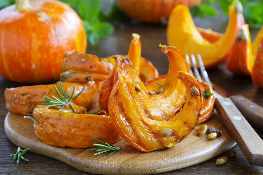 Тыква запечённая в духовке кусочками