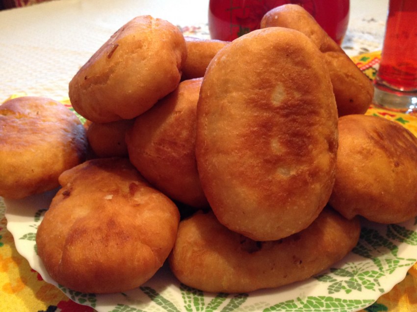 Пирожки жареные