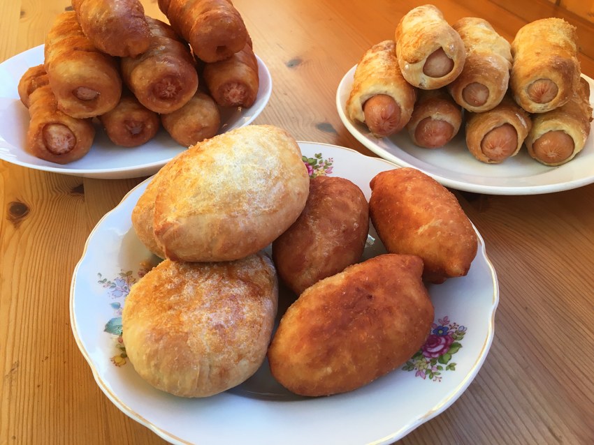 Пирожки жареные на сковороде