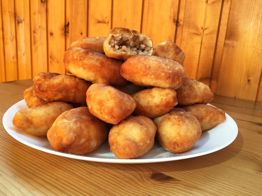Пирожки жареные