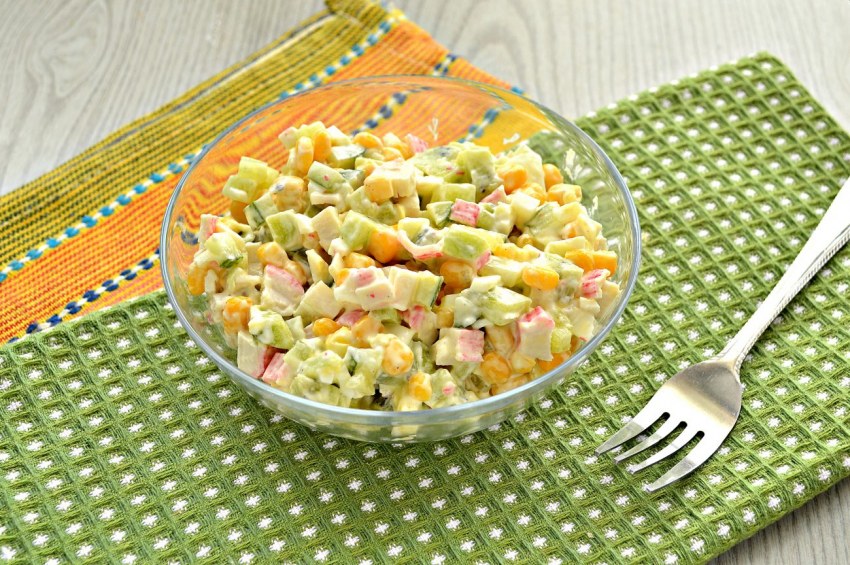 Салат из кукурузы