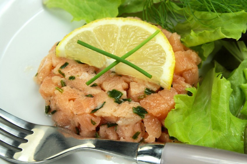 Фрикасе из курицы с грибами в сливочном соусе